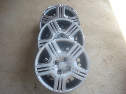 ขายล้อกระทะพร้อมฝาครอบ HONDA CITY