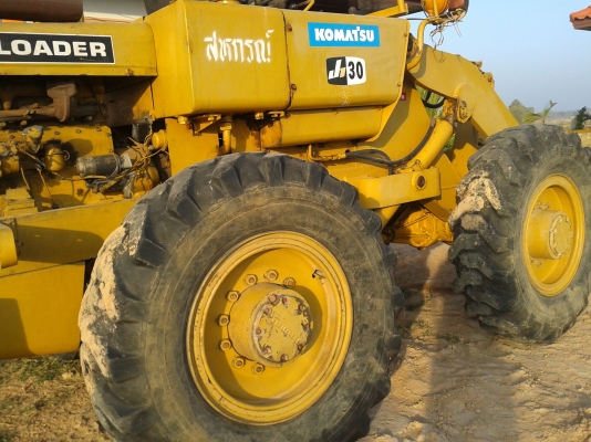 ขายรถตักล้อยาง Komatsu JH30  ขายแล้วครับ ขอบคุณพี่เสือและทีมงาน Truck2hand มากครับ