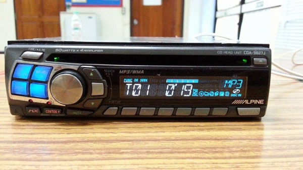 ALPINE CDA-9827J