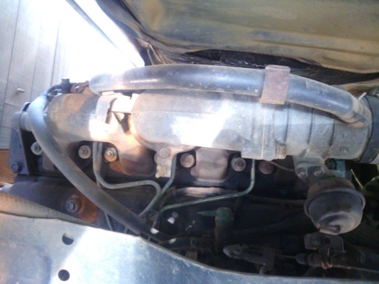 หกล้อ อีซูซุ NPR 110เกียร์ power ยาว5เมตร สภาพดีพร้อมใช้งาน ทะเบียนพร้อมโอน