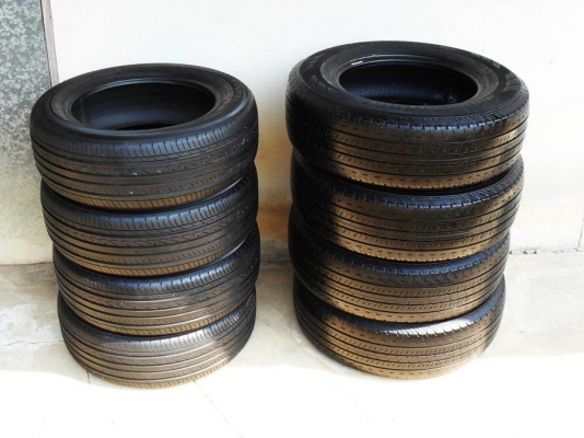 ยางโยโกฮาม่า195-60-R15กลางปี13ดอกหนามาก90\% ยางโยโกฮาม่า195-60-R15กลางปี13ดอกหนามาก90\%