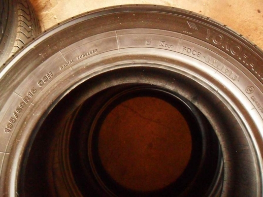 ยางโยโกฮาม่า195-60-R15กลางปี13ดอกหนามาก90\% ยางโยโกฮาม่า195-60-R15กลางปี13ดอกหนามาก90\%