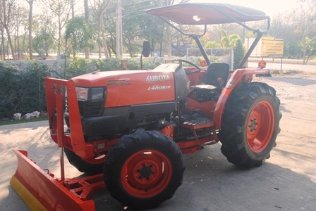 ขายรถไถ Kubota L 4508 DI (4WD) พร้อมดันหน้า+ผานพรวน