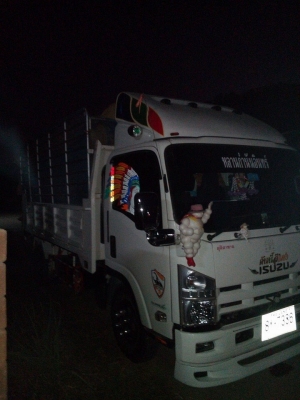 ขายดาวน์ รถดั้มnpr150. ปี55