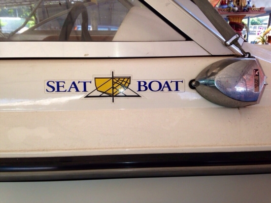 ขายเรือเร็ว สภาพเหมือนใหม่พร้อมใช้งาน เครื่องMercury 60แรงมีเล่มทะเบียนเจ้าของขายเอง