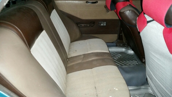 KE70 4ประตู 2 คัน บางๆ เครื่องเดิม 4K 5 เกียร์ ทะเบียนโอน เริ่มต้น 16,000 บาท KE70 4ประตู 2 คัน บางๆ เครื่องเดิม 4K 5 เกียร์ ทะเบียนโอน เริ่มต้น 16,000 บาท