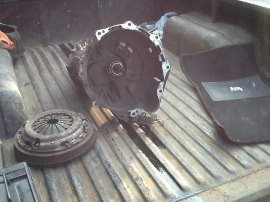 ขายเครือง2kD พร้อมเกียร์ยกลงวีโก้พร้อมเอกสารครบสายไฟครบ