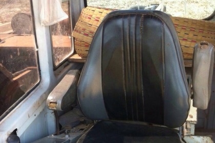 KOBELCO MARK II SK 200 บอดี้สวย เครื่องเดิมๆปั๊มเดิม K3V แรงดีแห้งดีสุดๆครับ ภายในเก๋งสะอาดไม่เลอะคอนโทรลง่ายคล่องตัวดี ภายนอกบูมอาร์มสวย ช่วงล่างเอวแน่น ตัวเดินใหญ่ โรลเลอร์โซ่บูทใบแทรกประมาณ 70\% เอกสารสัญญาซื้อขาย ราคาต่อรองได้ครับ KOBELCO MARK II SK 200 บอดี้สวย เครื่องเดิมๆปั๊มเดิม K3V แรงดีแห้งดีสุดๆครับ ภายในเก๋งสะอาดไม่เลอะคอนโทรลง่ายคล่องตัวดี ภายนอกบูมอาร์มสวย ช่วงล่างเอวแน่น ตัวเดินใหญ่ โรลเลอร์โซ่บูทใบแทรกประมาณ 70\% เอกสารสัญญาซื้อขาย ราคาต่อรองได้ครับ