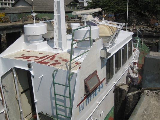 เรือเหล็ก มีทะเบียน,เอกสารครบ ตัวเรือ ยาว 17M กว้าง 4.5M ลึก 2.5M เครื่องยนต์ CAT 350HP 2 เครื่อง  พร้อมเครื่องปั่นไฟ Cummin 50KVA 1 เครื่อง