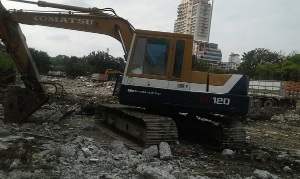 komatsu PC 120 - 1 เจ้าของขายถูก komatsu PC 120 - 1 เจ้าของขายถูก