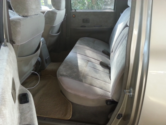 ขอขายรถดีโฟดี4ประตู ตามสภาพเดิมๆ กระจกไฟฟ้า มองข้างไฟฟ้ แอร์เย็นครับลดราคา ขอขายรถดีโฟดี4ประตู ตามสภาพเดิมๆ กระจกไฟฟ้า มองข้างไฟฟ้ แอร์เย็นครับลดราคา