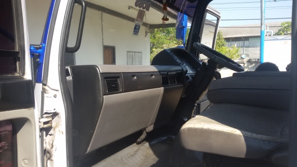 จบแล้วคับลูกค่ากรุงเทพขอบคุณมากคับ ขายรถ6ล้อกลางHINO FC4J 140แรงม้าJo5Cรถห้างแท้ รถมือเดียว ถังเลส ปั้มเลส รถเดิม หัวไม่เคยทำสี คัชชีเดิมไม่มีผุ บรรทุกน้ำจืด เครื่องดี สภาพไม่ต้องไปทำแล้ว เอาไปใช้งานได้เลยครับ จบแล้วคับลูกค่ากรุงเทพขอบคุณมากคับ ขายรถ6ล้อกลางHINO FC4J 140แรงม้าJo5Cรถห้างแท้ รถมือเดียว ถังเลส ปั้มเลส รถเดิม หัวไม่เคยทำสี คัชชีเดิมไม่มีผุ บรรทุกน้ำจืด เครื่องดี สภาพไม่ต้องไปทำแล้ว เอาไปใช้งานได้เลยครับ