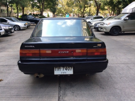 ขายรถhonda civic ปี91 เครื่องเดิท1.5 เกียร์ธรรมดา ติดแก๊ส LPG ภายในสวยเดิม เบาะหนังแอร์เย็นฉ่ำ สีเต็มเงาไม่มีผุ เครื่องแน่นวิ่งดี เกียร์แน่น รถขับดี พร้อมใช้ครับ ภาษีปี58 ขายถูกครับ