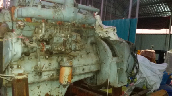 ขายเครื่องฮีโนDK10พร้อมไดปั่นไฟ100kva