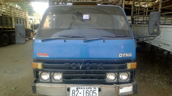 ขายด่วน TOYOTA ไดน่า ไฟสตาร์
