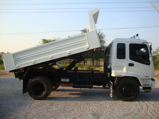 ขายรถบรรทุก 6 ล้อดัมพ์ใหญ่ ISUZU FTR 200 แรงม้าปี 46