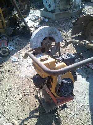 ขาย อีกตัวครับ - เครื่องตบดิน จิงโจ้ แบบตบกระโดด เครื่อง ROBIN ใช้งานได้ครับ มือสองเก่าญี่ปุ่น ตบแรง ราคาเท่าเดิมครับ ขาย อีกตัวครับ - เครื่องตบดิน จิงโจ้ แบบตบกระโดด เครื่อง ROBIN ใช้งานได้ครับ มือสองเก่าญี่ปุ่น ตบแรง ราคาเท่าเดิมครับ