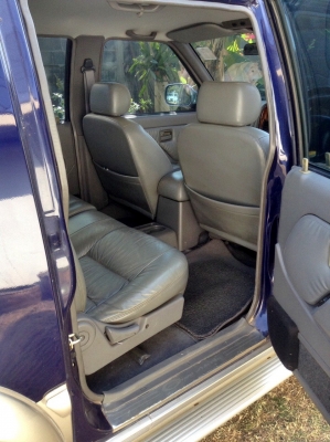 ขายรถยนต์ isuzu adventure ปี 2001