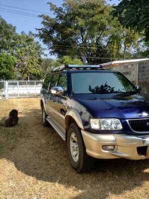 ขายรถยนต์ isuzu adventure ปี 2001