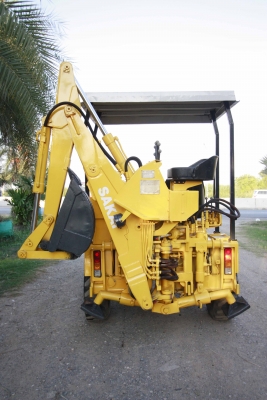 ขายรถตักหน้าขุดหลัง SAKAI L-4  รถนำเข้า ไม่เคยใช้งานในไทย ติดต่อ 086-775-7900, 086-324-1992