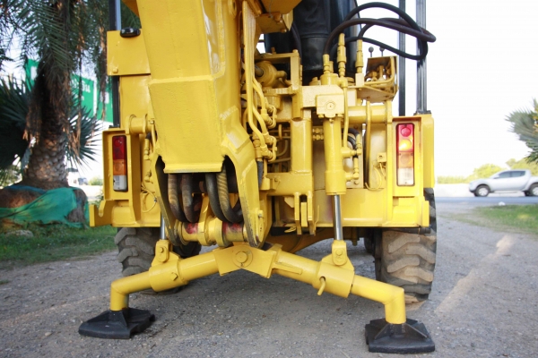 ขายรถตักหน้าขุดหลัง SAKAI L-4  รถนำเข้า ไม่เคยใช้งานในไทย ติดต่อ 086-775-7900, 086-324-1992