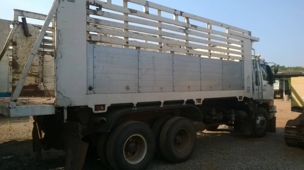 ขาย HINO FM3H วางเครื่อง PO9C 320 แรงม้า มีระบบลากพ่วง ทะเบียนพร้อม ราคาต่อรองได้ครับ