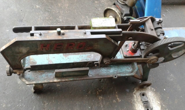 ขายเลื่อย HERO ตามสภาพ ราคา 3500 บาท