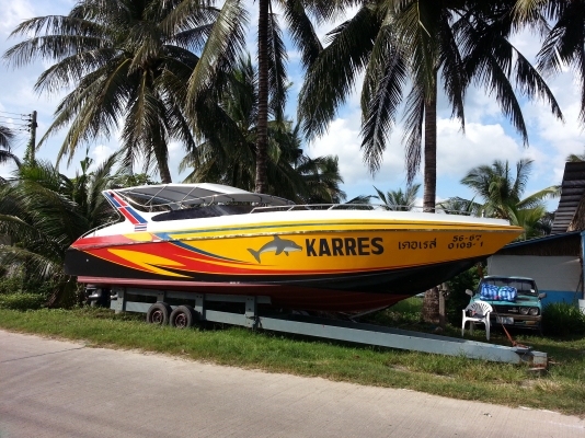 ขายด่วนจ้า ...เรือสปีด 32 ฟุต เครื่อง yamaha 2 จังหวะ 200 * 2 ตัว