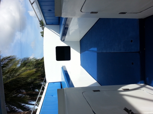 ขายด่วนจ้า ...เรือสปีด 32 ฟุต เครื่อง yamaha 2 จังหวะ 200 * 2 ตัว