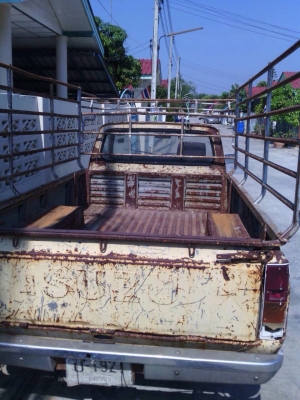 ขาย isuzu kb 2000