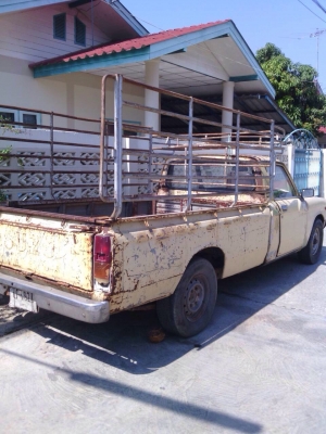 ขาย isuzu kb 2000