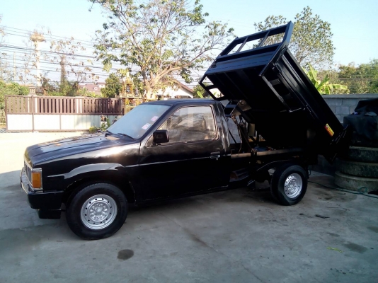 รถกระบะ ปิคอัฟดั้มพ์ นิสสัน Big M กระบะเปิดได้ 3ด้าน ดั้มพ์ใหม่ ระบบไฟฟ้า