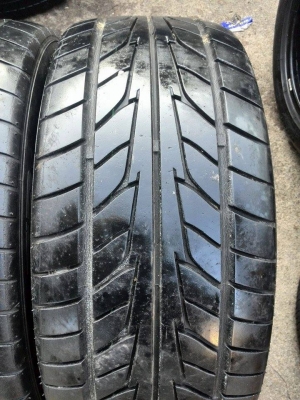 ขายยาง Nitto555 205/45/16 ปี 10 พร้อมใช้งาน ดอกแน่น ไม่บวม ราคาคู่ละ 1,000 บาท