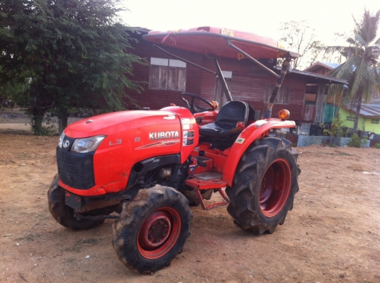 ขายคูโบต้าL3608 สภาพเดิมๆราคาเบาๆ225000. (088-4267077แอ๊ป)ลูกค้าจากอุทัย