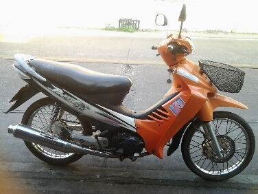 ซูซูกิเบสสตาทมือปี46