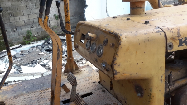 ขาย แทรกเตอร์ Komatsu D50A