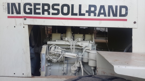 ขายรถบด INGERSOLL RAND SD100 ขายรถบด INGERSOLL RAND SD100