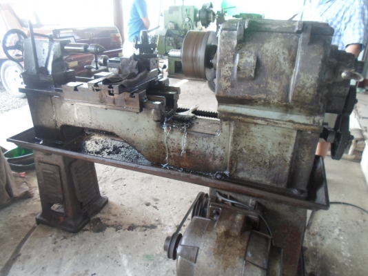 แท่นกลึง 4 ฟุต เพลาเดียว พร้อมใช้งาน ไฟบ้าน มอเตอร์ 5 แรง ด่วน !!! 40,000 แท่นกลึง 4 ฟุต เพลาเดียว พร้อมใช้งาน ไฟบ้าน มอเตอร์ 5 แรง ด่วน !!! 40,000