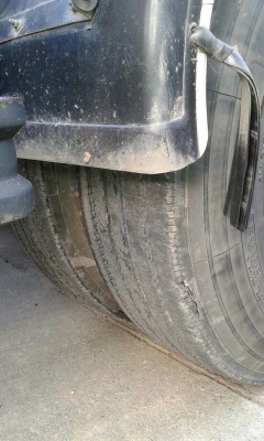 รถอีซูซุ 10 ล้อหัวลาก GXZ  360 แรงม้า. ปี 55  ( รถวิ่ง 2xx,xxx กม. )    สนใจติดต่อ  081 - 6079515