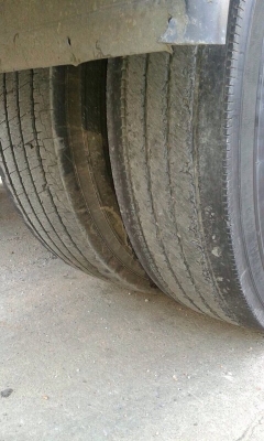 รถอีซูซุ 10 ล้อหัวลาก GXZ  360 แรงม้า. ปี 55  ( รถวิ่ง 2xx,xxx กม. )    สนใจติดต่อ  081 - 6079515