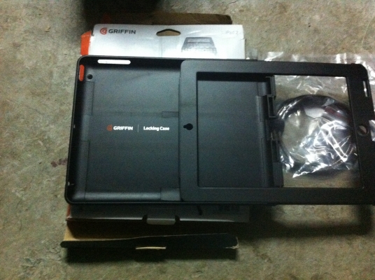 ชุดเคส iPad 2 ของ GRIFFIN แข็งพร้อมตัวล็อกและสายยาวยึดติดโต็ะป้องกันการขโมย(มีสองชุด)