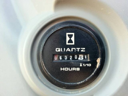 ขาย KOBELCO SK200-8 (SUPER)X   YN12-T6222 6,320 ชม.