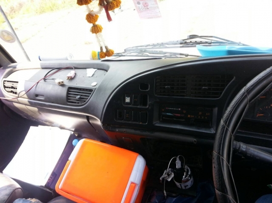 ขายด่วนISUZU DECA270 ยูโรทูเครื่องดำปี48ไม่ดั้มแม่ลูกๆสามเพลาราคาเบาๆโทร0843923995