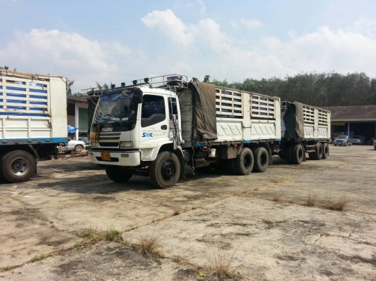 ขายด่วนISUZU DECA270 ยูโรทูเครื่องดำปี48ไม่ดั้มแม่ลูกๆสามเพลาราคาเบาๆโทร0843923995