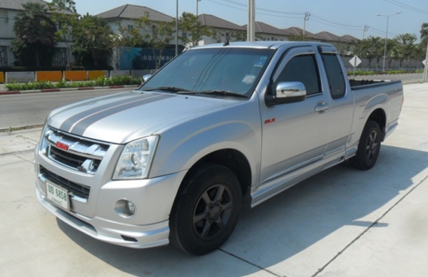 D-MAX  2.5 cc. ปี54  x serie รถสภาพดี