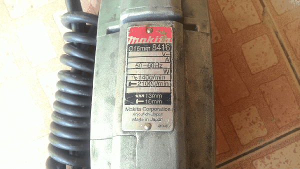 ขายสว่านเจาะกระแทก Makita 8416 16mm. 570W Made in japan.