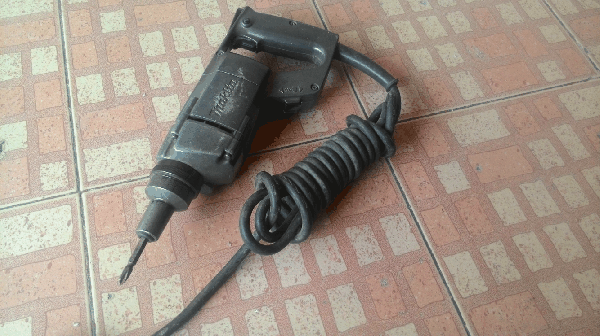 ขายสว่านไขควงไฟฟ้า Makita.6700N.Made in japan 100\%.