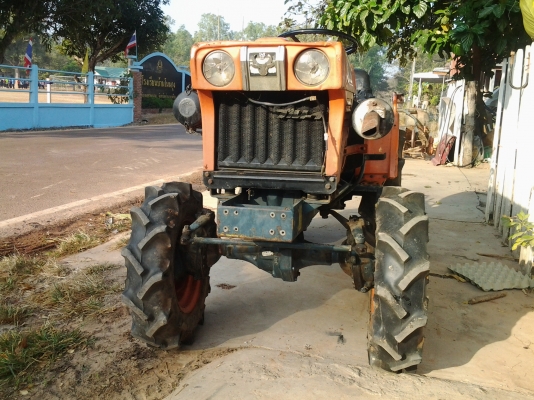 ขาย kubota b6001  4wd พร้อมโรตารี ยังไม่เคยใช้งานในไทย