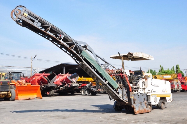 รถขูดไส MILLING MACHINE