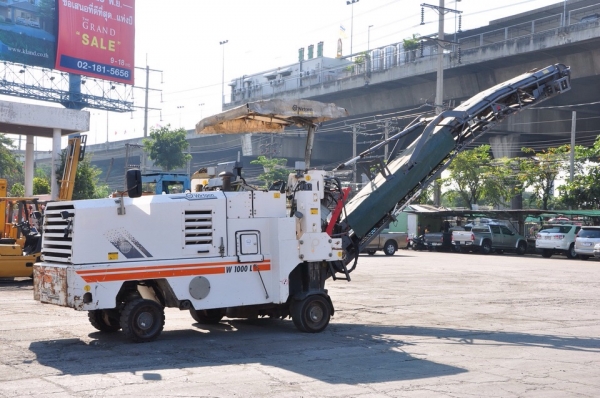 รถขูดไส MILLING MACHINE